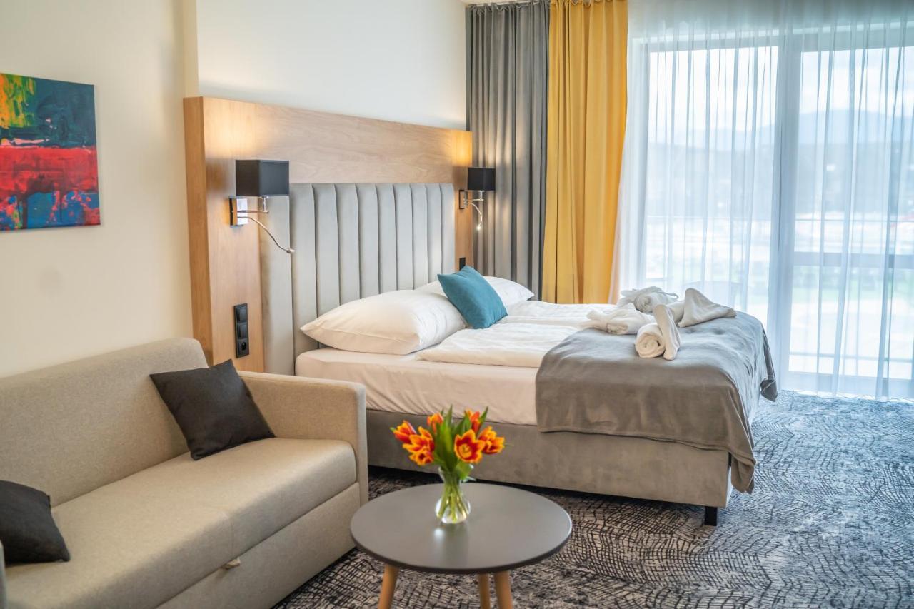 Lux Apartman V Hoteli Akvamarin Bešeňová Dış mekan fotoğraf